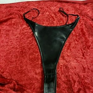 Latex G String,   Black